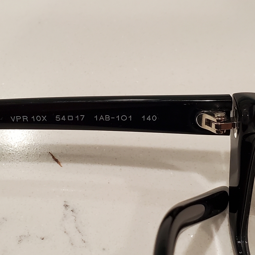 Prada Frame - Picture 4 of 4